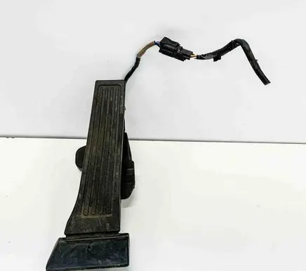 Volkswagen PASSAT B8 Accelerator throttle pedal