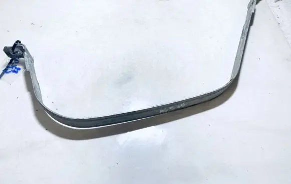 Skoda Fabia Mk1 (6Y) Fuel tank mounting bracket 6q0201655