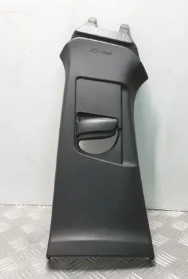 Volvo V40 (B) pillar trim (top) 31102349