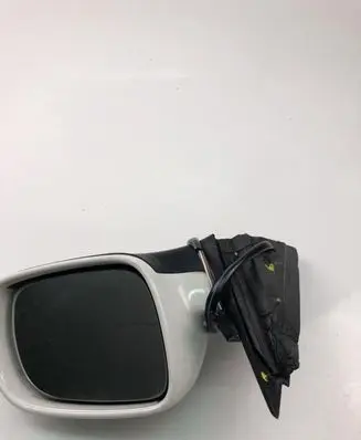 Front door electric wing mirror
