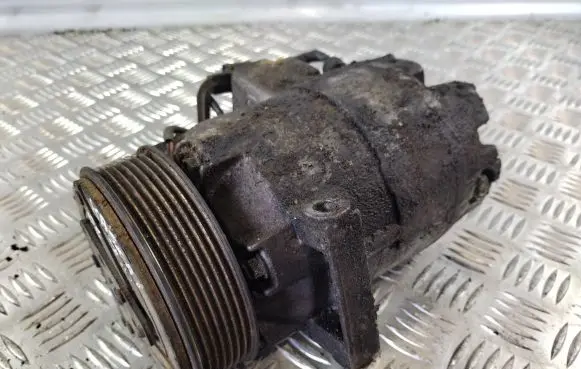 Nissan Qashqai Air conditioning (A/C) compressor (pump)