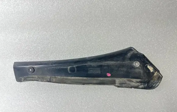 BMW 5 E39 Tail light part 51718218925