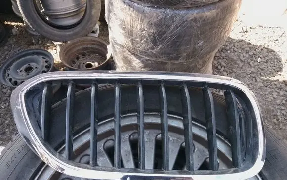 BMW 5 F10 F11 Fender grill VN3A01S