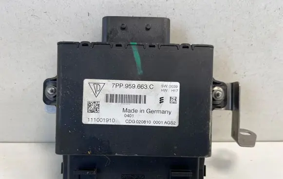 Volkswagen Touareg II Voltage converter/converter module 7PP959663C 111001910