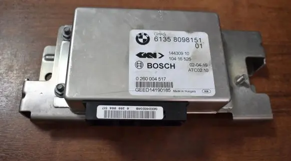 BMW M5 Trunk lid opening control unit 80981510260004517