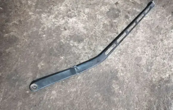 Mercedes-Benz CLC CL203 Front wiper blade arm AI231180437