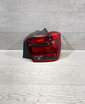 BMW 1 F20 F21 Rear/tail lights 7270098 86002620