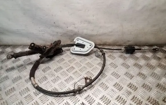 Lexus RX 450H Gear shift cable linkage 