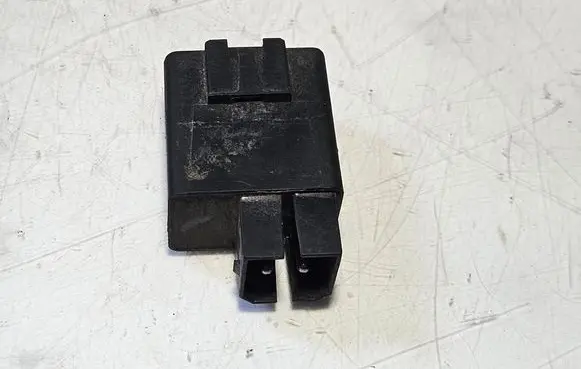 Volvo V70 Other relay 899931