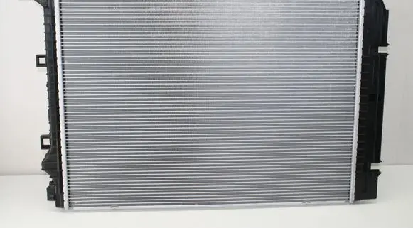 Mercedes-Benz E W213 Coolant radiator A0995000501