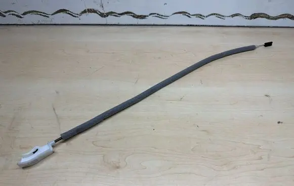 BMW 1 F20 F21 Front door cable line 7242577