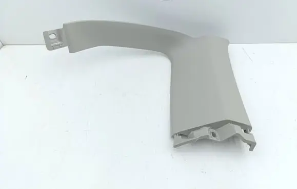 Subaru Forester SK (C) pillar trim B0001A7C