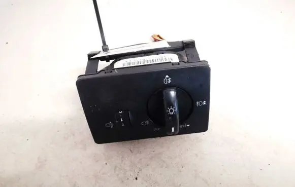 Ford Focus Light switch 4m5t13a024la