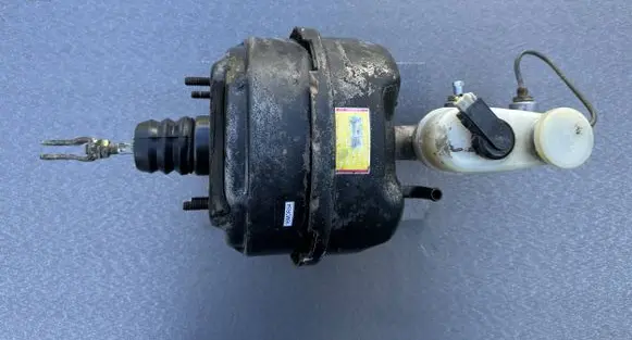 Nissan Patrol 160 Brake booster 47210C7001 46010C8100