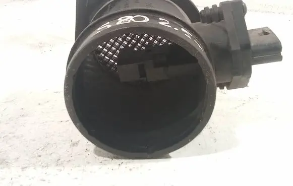 Volvo S80 Mass air flow meter 8670112 0280218108