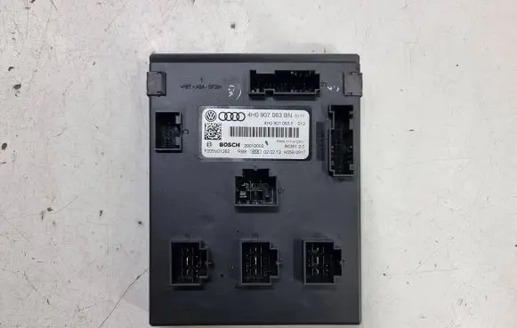 Audi A6 S6 C7 4G Comfort/convenience module 4H0907063BN 20012002 4H0907063F