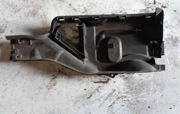 BMW 5 E60 E61 Other under body part 6921601