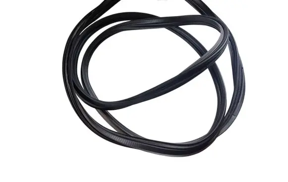 Mitsubishi Outlander IV Trunk rubber seal (body) 5815A118