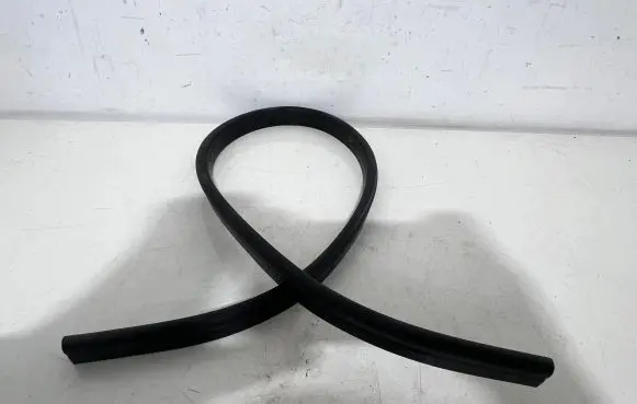 Volkswagen Taigo Engine compartment rubber 2G0823723