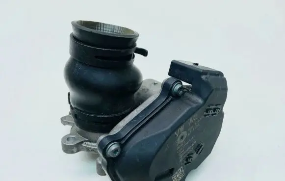 Audi A4 S4 B8 8K EGR valve 04L131501B