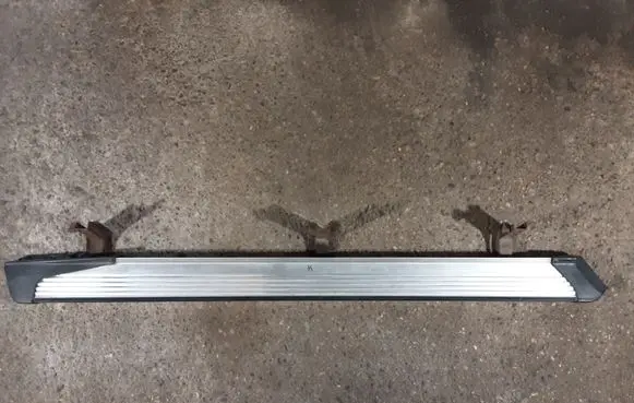 Nissan Patrol Y61 Thresholds for All-terrain vehicles 96117VB200 96115VB000