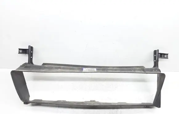 Volvo C30 Intercooler air guide/duct channel 30678473