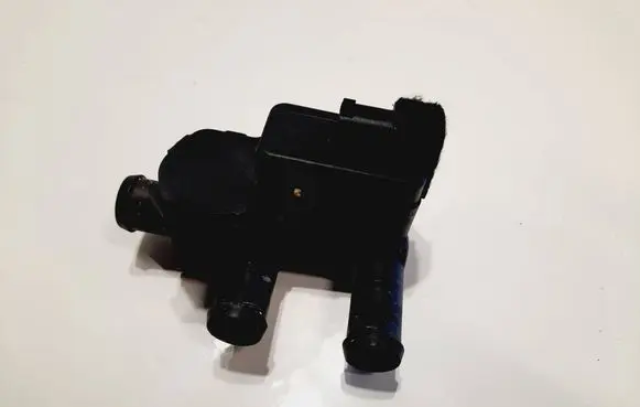 Mercedes-Benz S W221 Coolant heater control valve 
