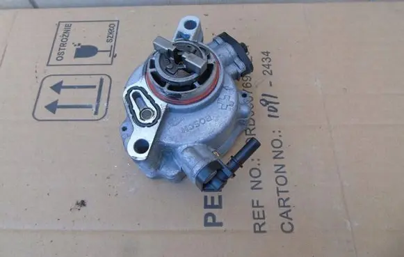 Citroen Berlingo Vacuum pump 9804021880