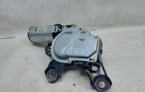 Skoda Fabia Mk1 (6Y) Rear window wiper motor 1U9955711-KASACJ 1U9955711