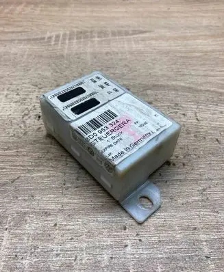 Audi A4 S4 B6 8E 8H Immobilizer control unit/module 8D0953324