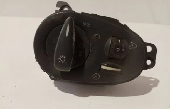 Ford Focus Light switch 98AG13A024AH 04052504 000615B