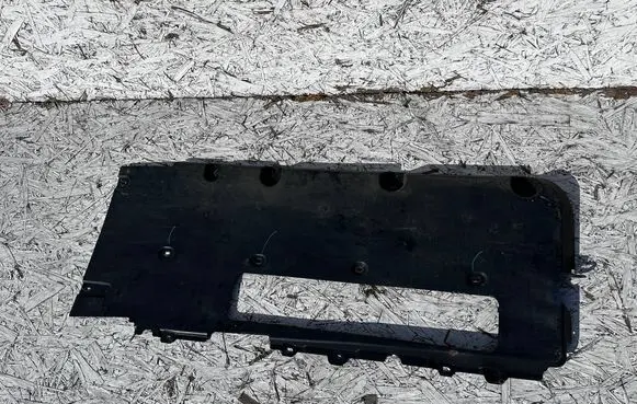 Peugeot 508 II Center/middle under tray cover 9830303580