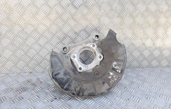 Volkswagen PASSAT B6 Front wheel hub