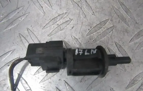 Brake pedal sensor switch