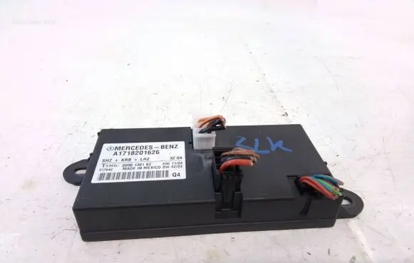 Mercedes-Benz SLK R171 Seat control module A1718201626 00001381B2 17642
