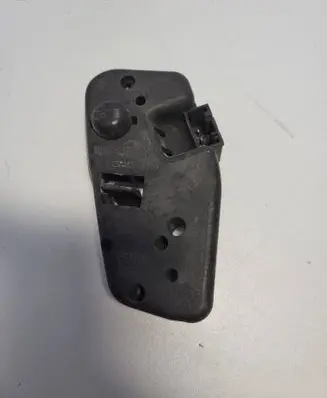 BMW 3 E46 Tail light bulb cover holder 8374810
