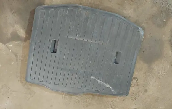 Audi A6 S6 C6 4F Trunk/boot floor carpet liner 4F9863547