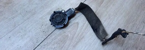 Volvo V50 Audio system kit 8691599