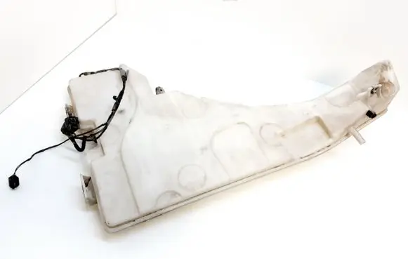BMW X5 E70 Windshield washer fluid reservoir/tank 7161476
