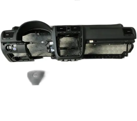 Volkswagen Golf V Dashboard