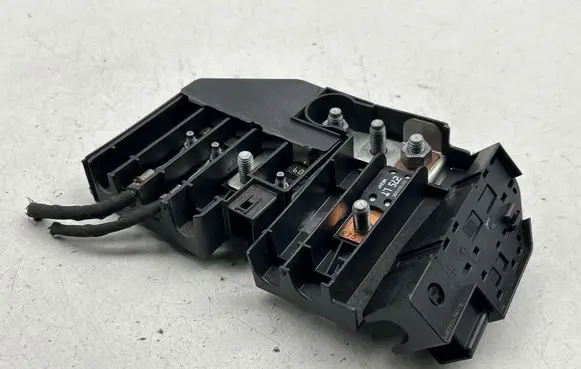 Ford Mondeo MK V Positive wiring loom EU5T14A094DB 114072800452