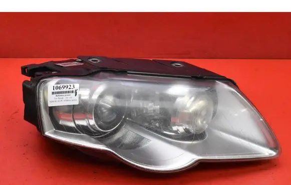 Volkswagen PASSAT B6 Headlight/headlamp 3C0941752K