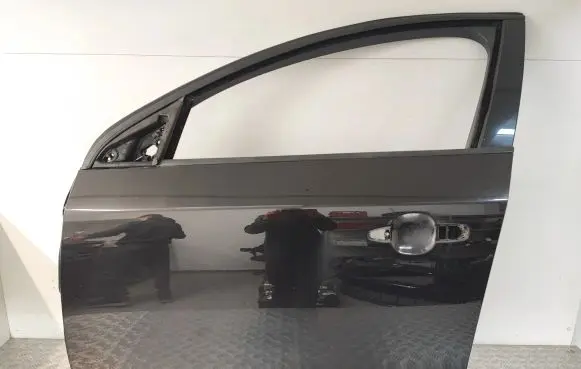Volvo V60 Front door 30762642