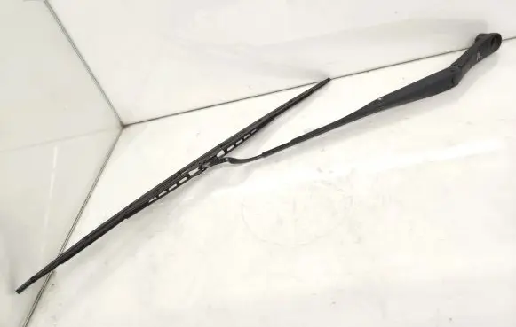 Hyundai i30 Front wiper blade arm GDLPA2354