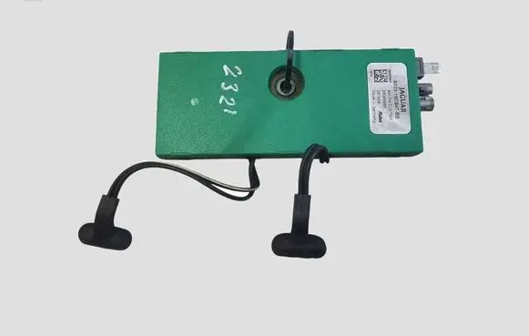 Jaguar XF X250 Aerial antenna amplifier 8X2318C847BB