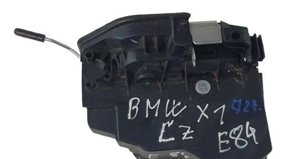 BMW X1 E84 Rear door lock 7229459