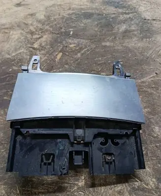 Mercedes-Benz C W204 Ashtray (front) A2046800179 W204ZB 1202081430