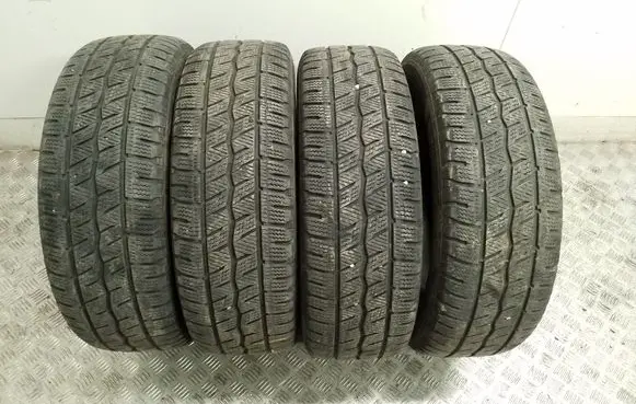 Mercedes-Benz Vito Viano W639 R16 winter tire 