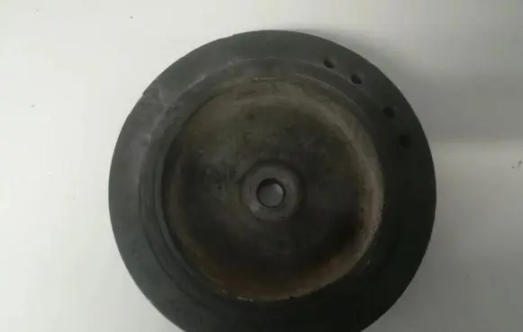 Renault Scenic I Crankshaft pulley 7700115309