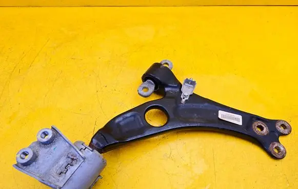 Peugeot 3008 III Front lower control arm/wishbone 9848126280
